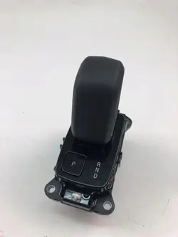 Pomo de mudanças Volvo XC40 OEM P32335827 Usado