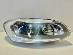 Volvo XC60 oikea ajovalo xenon 31698809