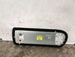 Tapete de porta-malas Nissan 370Z OEM FBZ10377 - Usado