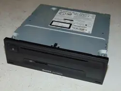 CD-vaihtaja OEM 5E0035824A Skoda Octavia III:lle