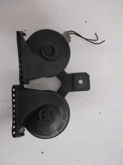 Land Rover Toeter OEM BJ3213A803AD - Gebruikt