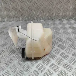 Réservoir de liquide de refroidissement Toyota Prius (XW50) 2016
