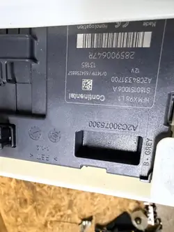Renault OE 285905719R Kartenleser-Steckplatz - Gebraucht