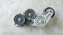 Nissan 370Z motorriemspannerrol - Gebruikt