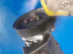 Pompe de direction Mercedes W204 OM646 OEM A0064662601