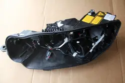 Carcasa de faro izquierdo Audi A5 8W6941085B