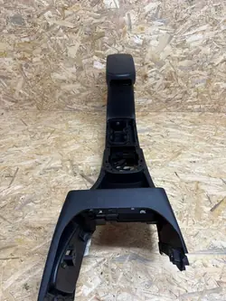 Jeep Renegade keskikonsoli OEM 735665558