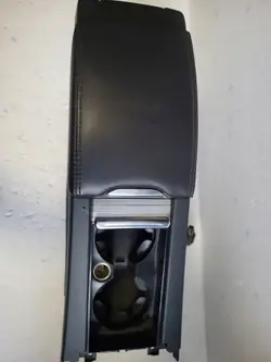 Volvo V60/XC60 Nahkatunnelikäsinoja OEM 39819457