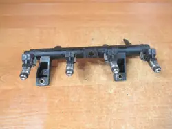 Bränsleinsprutningsskena Peugeot 206 Citroen C2 C3 1.1 8V IPM002