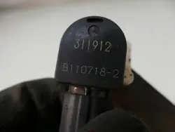 Capteur de niveau arrière gauche Mitsubishi Outlander III OEM B110718-2