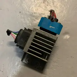 Relais DACIA JOGGER 1.5 DCI ADBLUE 271203982R