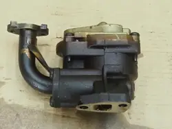 Pompe à huile Ford OE OEM 97JM-6855-AB pour Explorer II FL