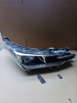 Faro derecho OEM 0;L;90 para Toyota Corolla E16 2016-2018
