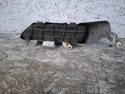 Audi A4 S4 B9 Takaosa OEM 8W0253826L 84K Käytetty