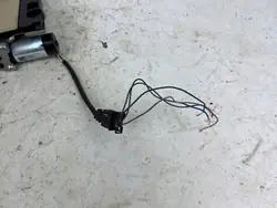 Tesla Model X Etupäännoja OEM AG151536 - Käytetty