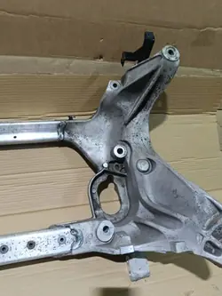 Berceau Avant OEM 342342334222332223212232 Maserati Levante