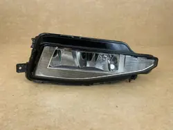 OEM 3G0941700 Oikea sumuvalo VW Passat B8 2019-