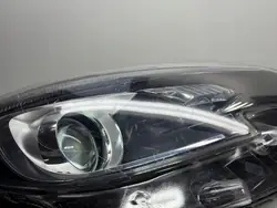 PEUGEOT 2008 LIFT phare avant droit 9814739580