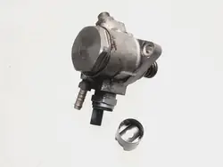 Pompe à injection OEM 04E127026AA pour Skoda Fabia III