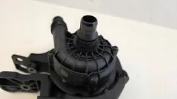 Pompe à eau OEM 9455020 pour BMW X1 U11 X2 U10