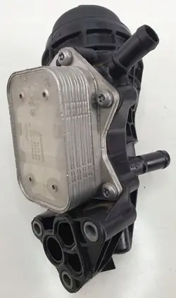 Gebrauchtes Ölfiltergehäuse OEM A2701800810 für Mercedes