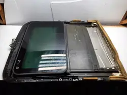 Teto solar usado OEM 7106081 para BMW Série 3 E46
