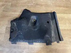 Plaque de protection sous-carrosserie gauche Audi A6 C7