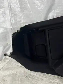 Mercedes CLS bagageutrymmessidobeklädnad OEM A2576901225