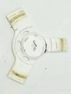 Toyota Vara-renkaan Insertti OEM 6477847040 - Käytetty