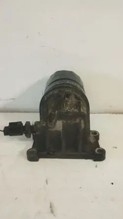 Mazda Öljynsuodatinpohja OEM orion 000284 - Käytetty