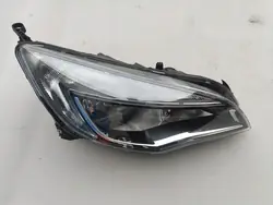 OPEL ASTRA J Phare Droit 13371600