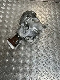 Volvo Verteilergetriebe OEM 31325810 für XC90 2019