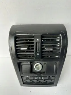 VW Passat B6 taka käsinojan tuuletusritilä OEM BCN6405