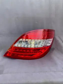 Achterlichten Mercedes-Benz R W251 2011 A2518202064
