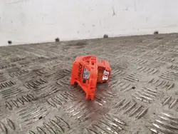 Toyota Auris Pyrotekninen pidike OEM FBZ13273