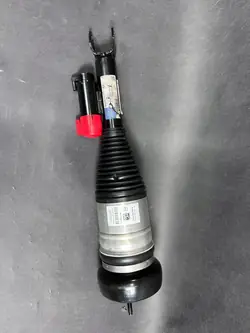 Fram Höger Stötdämpare Mercedes C-Klass AMG W205 A2053204868