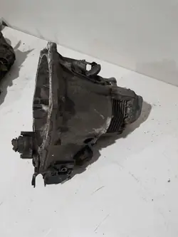 Volkswagen PASSAT B6 2007 Edessä Automaattivaihteisto OEM 02Q301103C