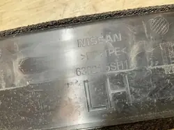Nissan Karossdel OEM 638215SH1 - Begagnat Skick