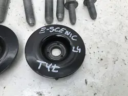 Parafuso suspensão traseira OEM 3874641866464 Renault