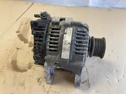 Alternateur Valeo 14V 70A VW Polo III