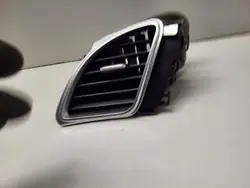 Grille d'aération latérale Chevrolet Corvette C7 OEM GM20989581