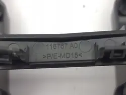 Tunnellockram OEM 116767A0 för Peugeot 208 II