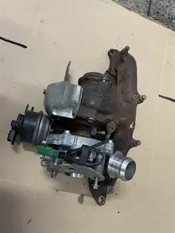 Base de refroidisseur de filtre à huile BK2Q-6B624-CB Peugeot Boxer III