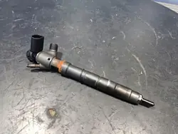 Iniettore VW CRAFTER T5 T6 03N130277M