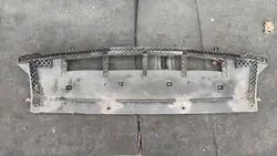 AUDI Q5 8R Tampa de Parachoque Dianteiro 8R0807233