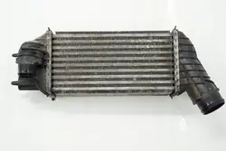 Intercooler OEM 9674720580 för Citroen DS5 2.0 E-HDI