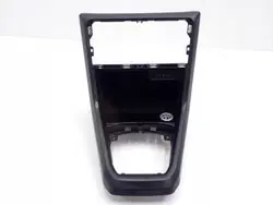 Tunnelipaneelikehys USB OEM 2GM864981 VW T-Cross