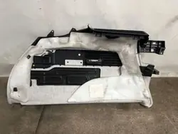Kit laterais do porta-malas VW TOUAREG (7P5) OEM 7P6867038D