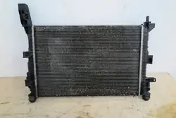 Kylare FORD C-MAX II FOCUS III BV618005BC BV618005BD