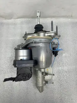 Bremskraftverstärkerpumpe OEM 472101985R für Renault Austral